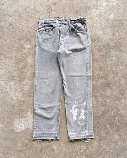 1990S GREY PAINTED LEVI'S 501 RELEASE HEM JEANS (32X30)