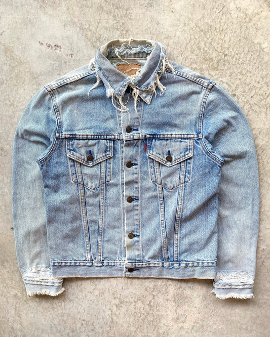 1980S FADED LEVI'S TYPE III DISTRESSED TRUCKER JACKET (S/M)