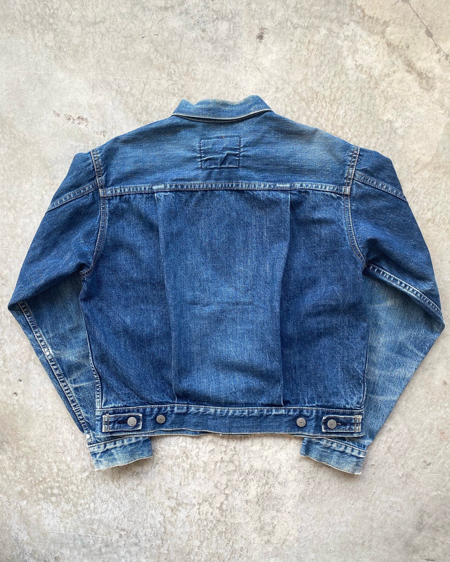 1990S FADED BIG E LEVI'S TYPE II DENIM JACKET (S-L)