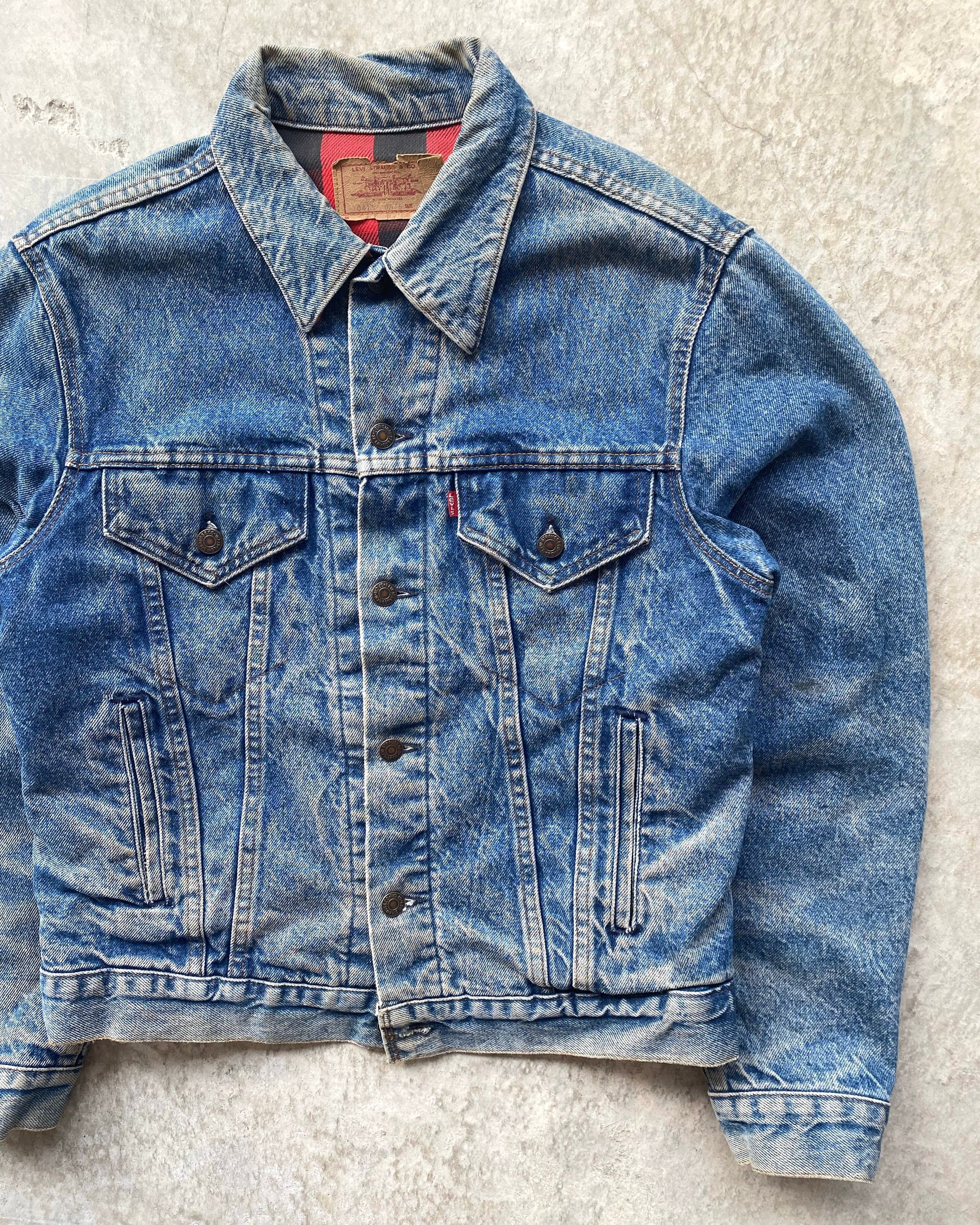 1980S FADED LEVI'S FLANNEL LINED TYPE III TRUCKER JACKET (S-L)