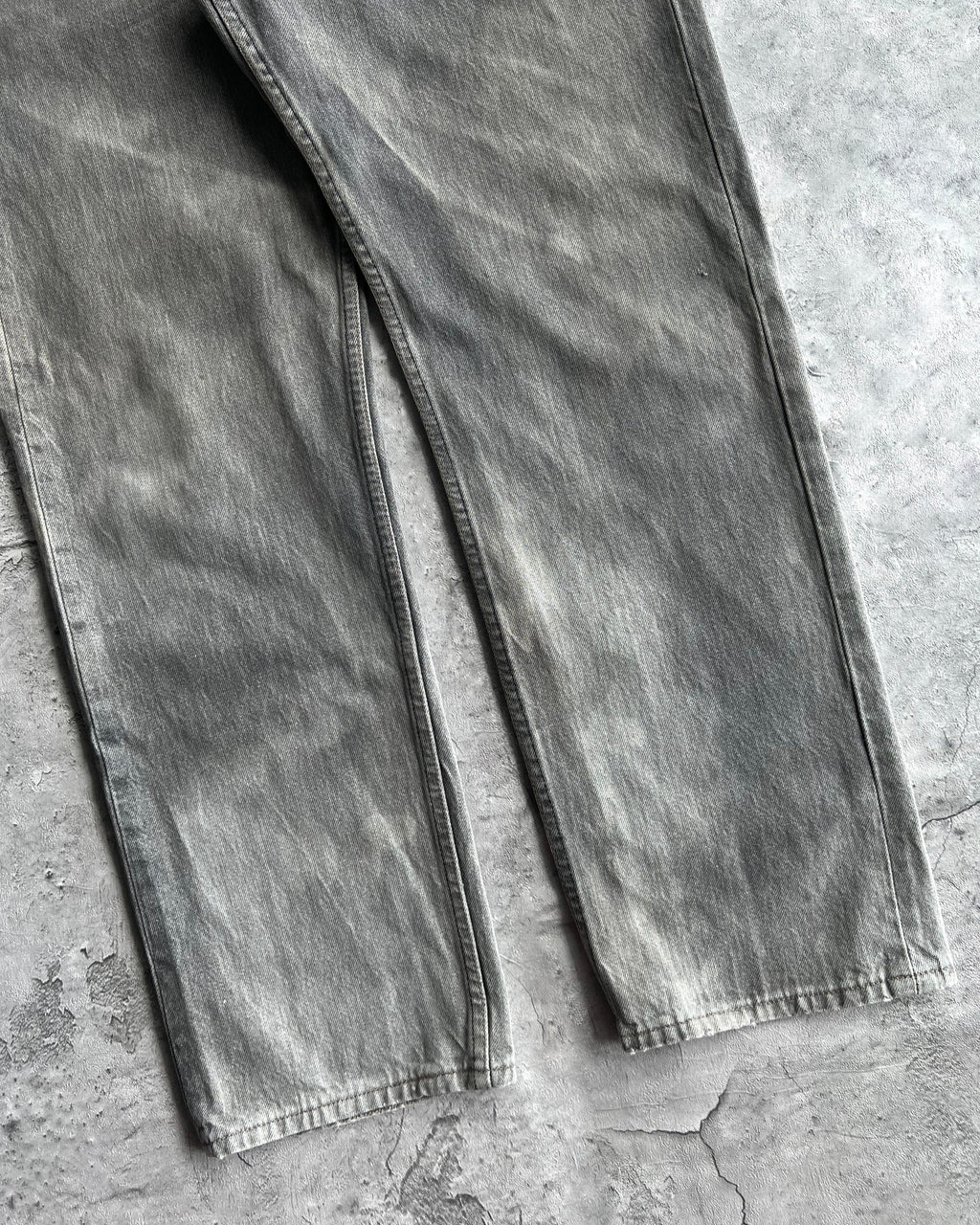 1990S SUN FADED GREY LEVI'S 501 JEANS (36X30)