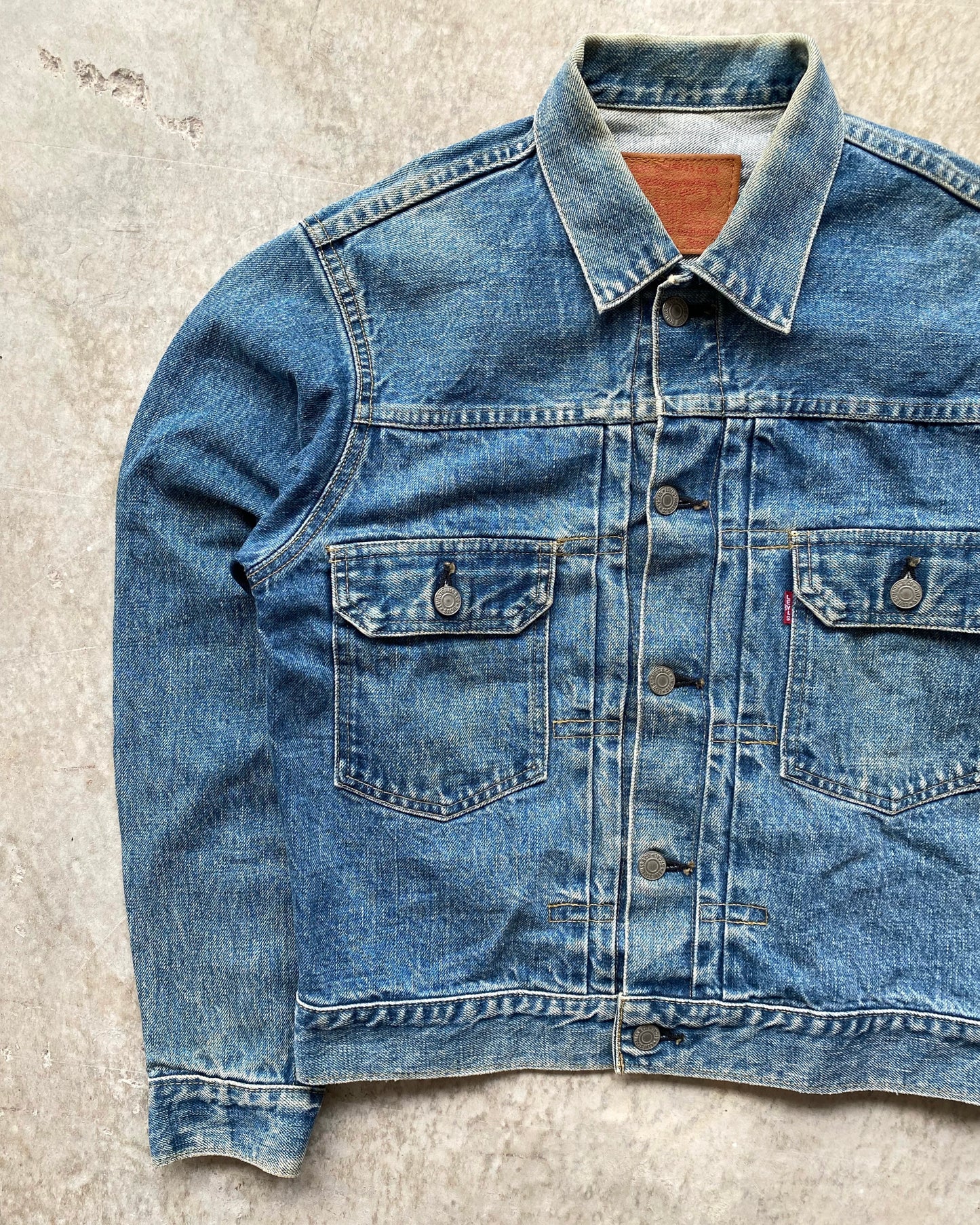 1990S LIGHT WASHED LEVI'S BIG E TYPE II DENIM JACKET