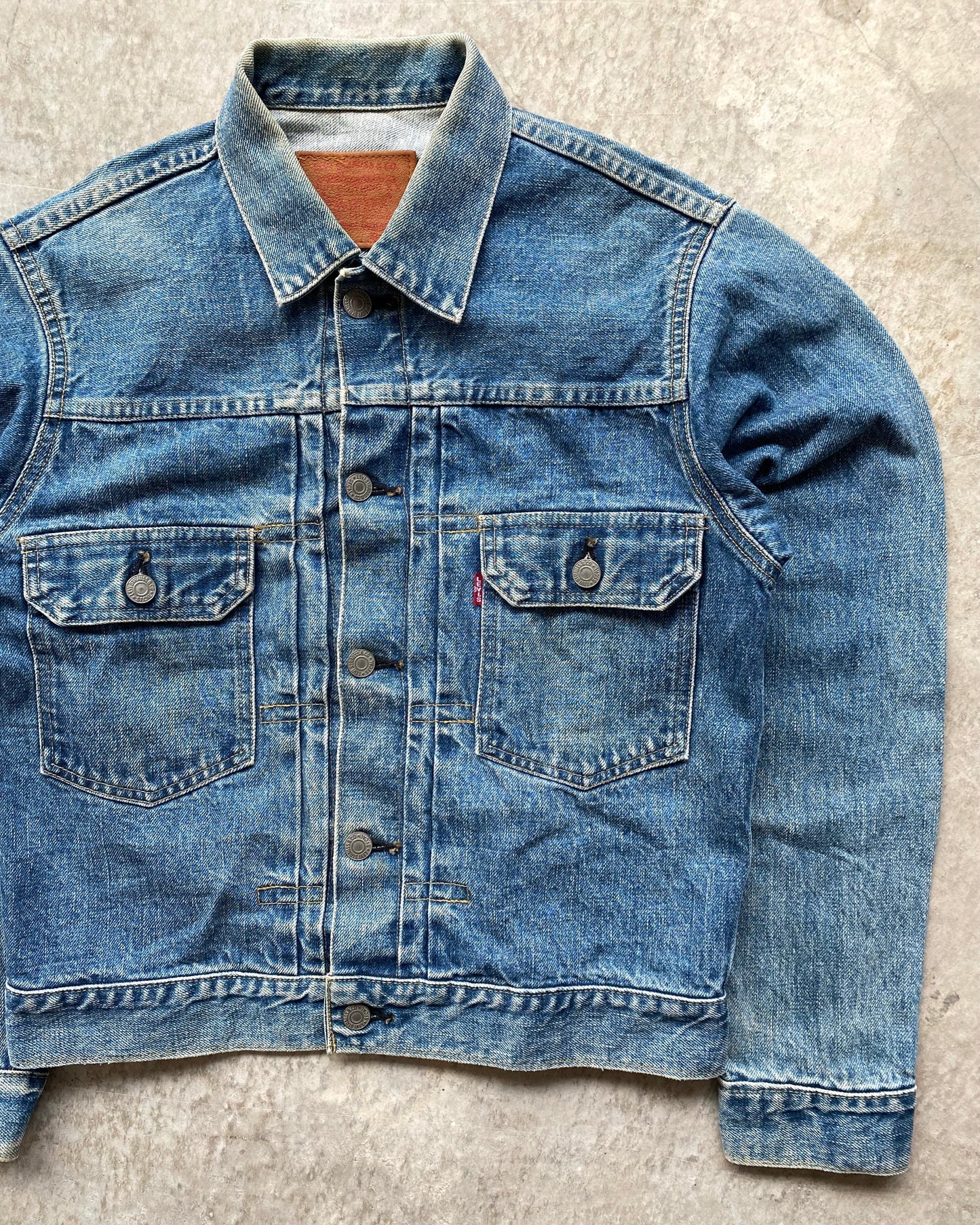 1990S LIGHT WASHED LEVI'S BIG E TYPE II DENIM JACKET