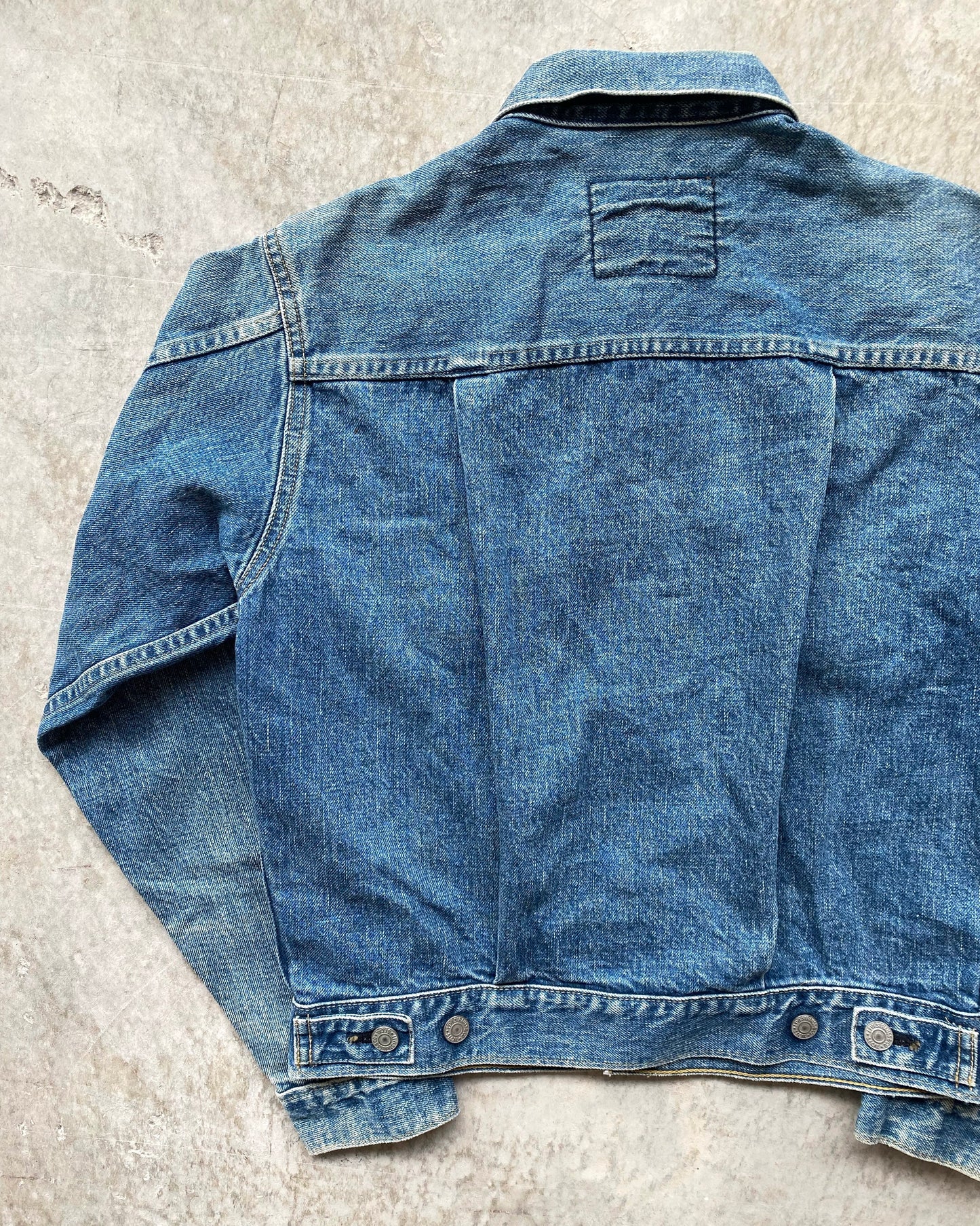 1990S LIGHT WASHED LEVI'S BIG E TYPE II DENIM JACKET