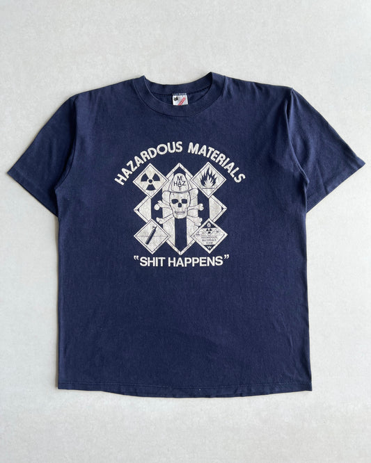 1990S 'HAZARDOUS MATERIALS SHIT HAPPENS' TEE (L)