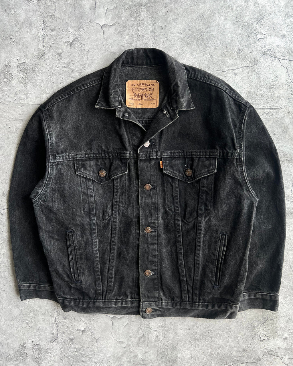1990S FADED BLACK LEVI'S TYPE III DENIM JACKET (L)