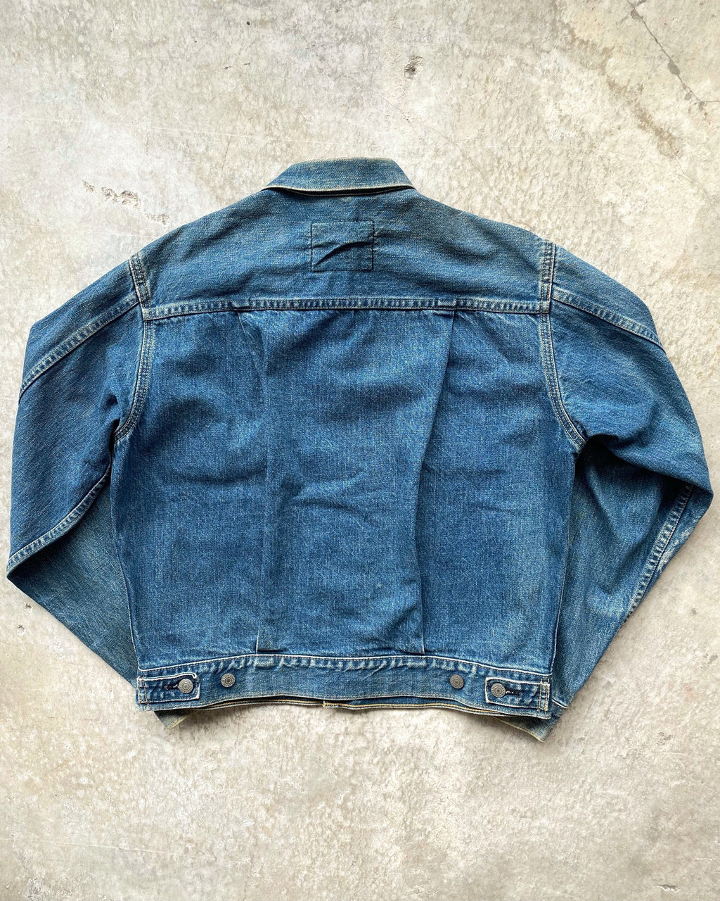 1990S FADED WASHED LEVI'S BIG E TYPE II DENIM JACKET