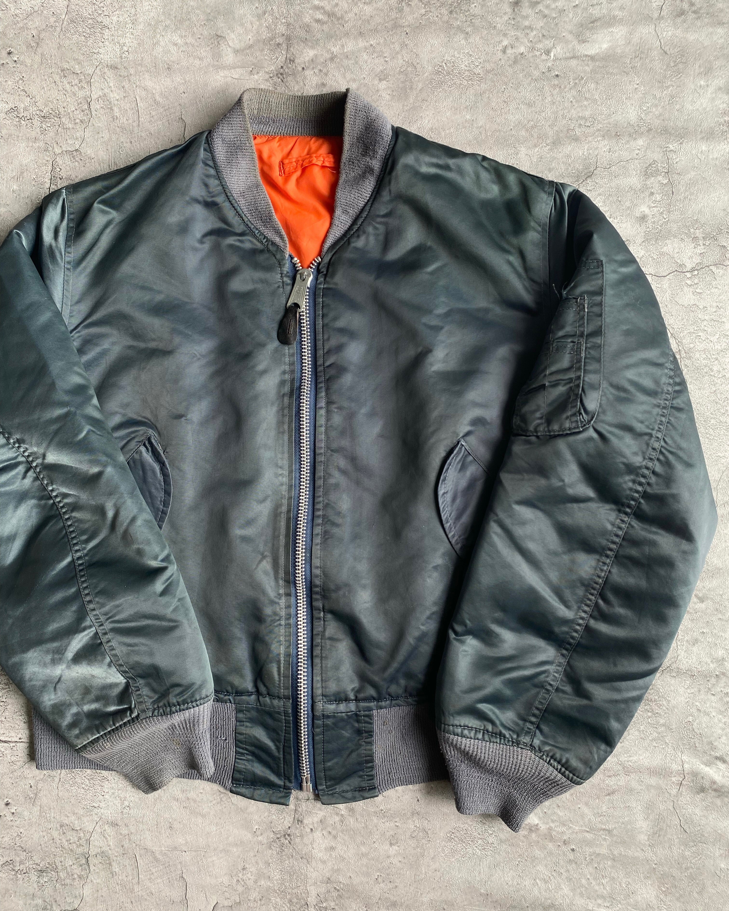 1980S TWO TONE MA-1 USAF BOMBER JACKET (L/XL)