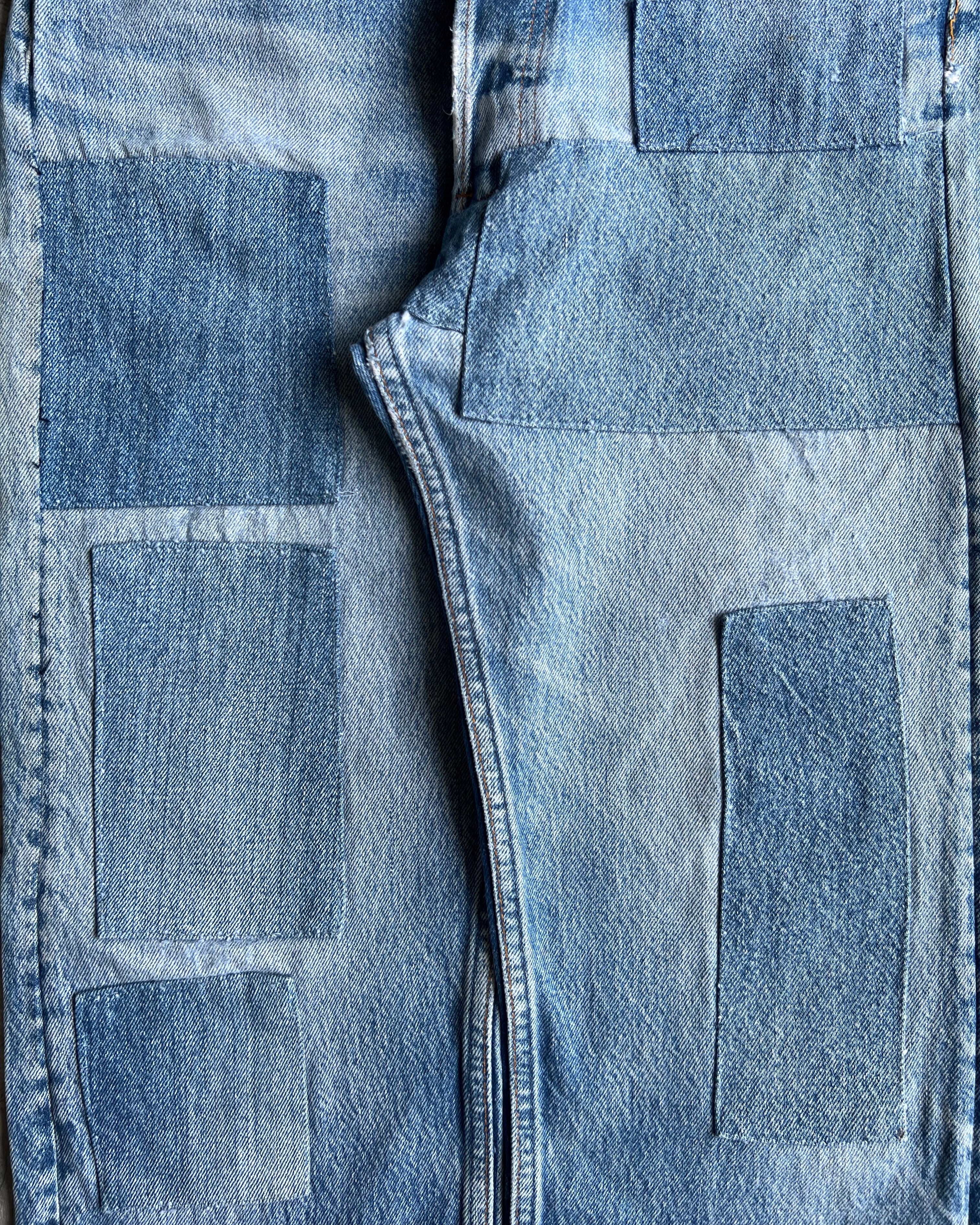 1980S FADED WASHED LEVI'S 501 PATCHED JEANS (31X28)