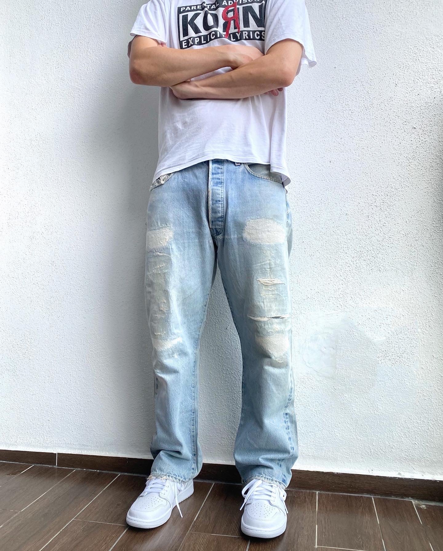 1970S LIGHT WASHED LEVI'S 501 REDLINE SELVEDGE REPAIRED JEANS (36X31)