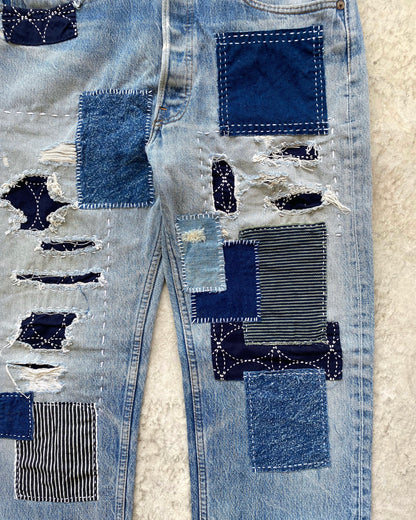 1980S FADED BLUE SASHIKO PATCHED LEVI'S 501 JEANS (34X34)