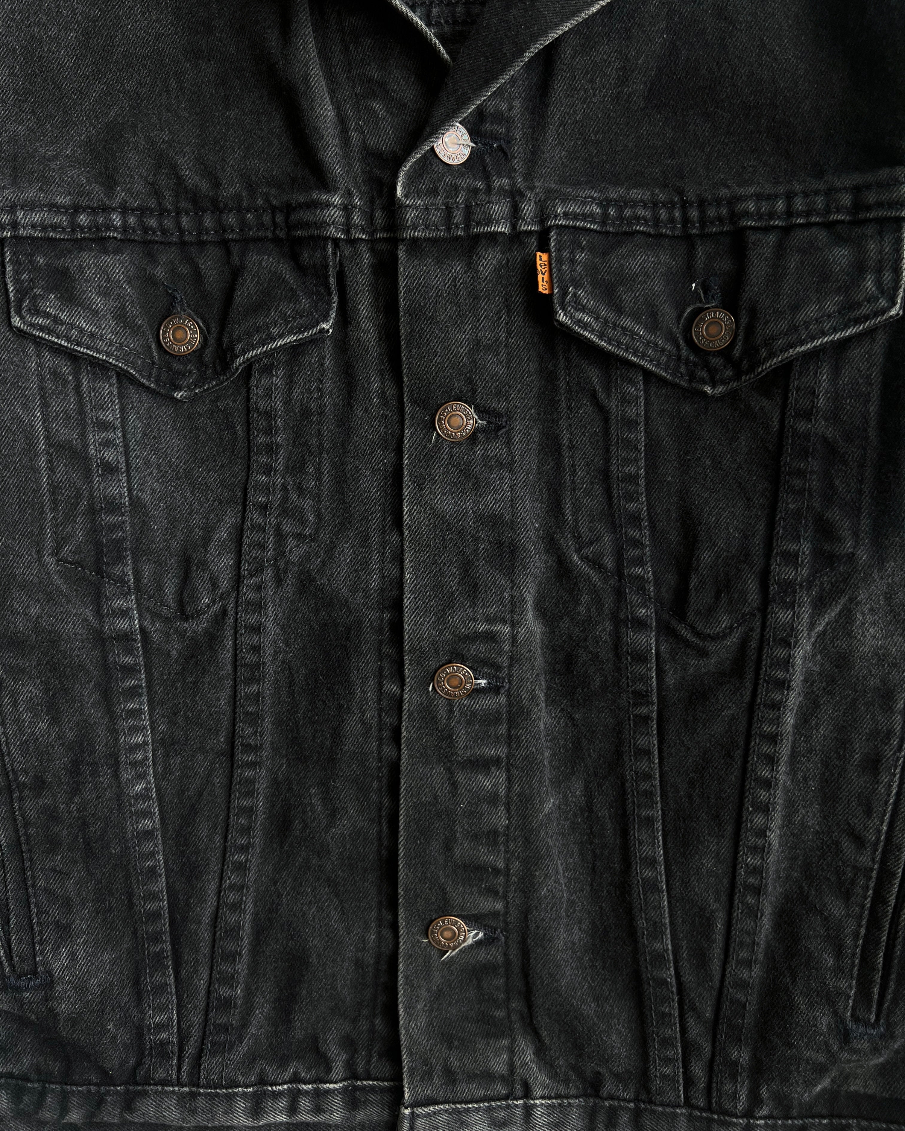 1990S FADED BLACK LEVI'S TYPE III DENIM JACKET (L)