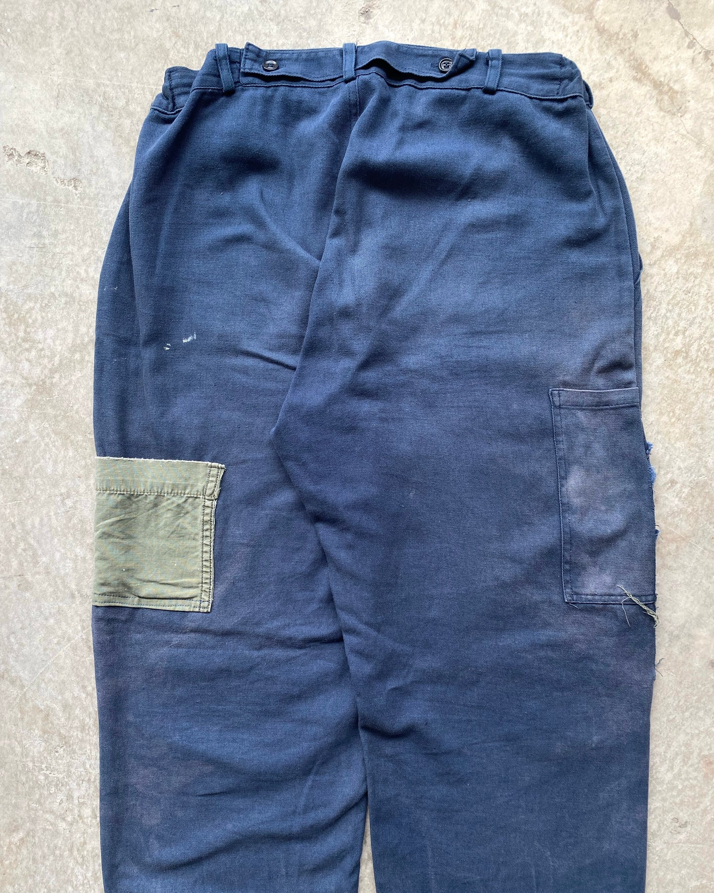 1980S SANFORIZED PATCHED FRENCH WORKWEAR BAKER PANTS (30-36)