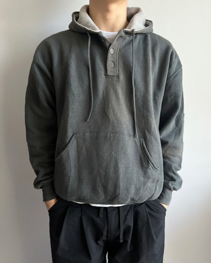 1990S SUN FADED RUSSELL BLANK AFTERHOOD SWEATSHIRT (L)