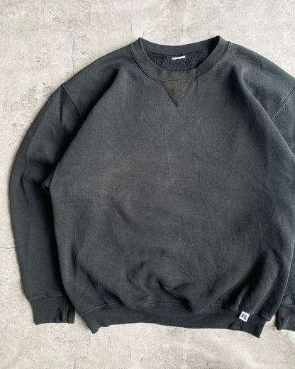 1990S RUSSELL FADED BLACK BLANK CREWNECK SWEATSHIRT (S-L)