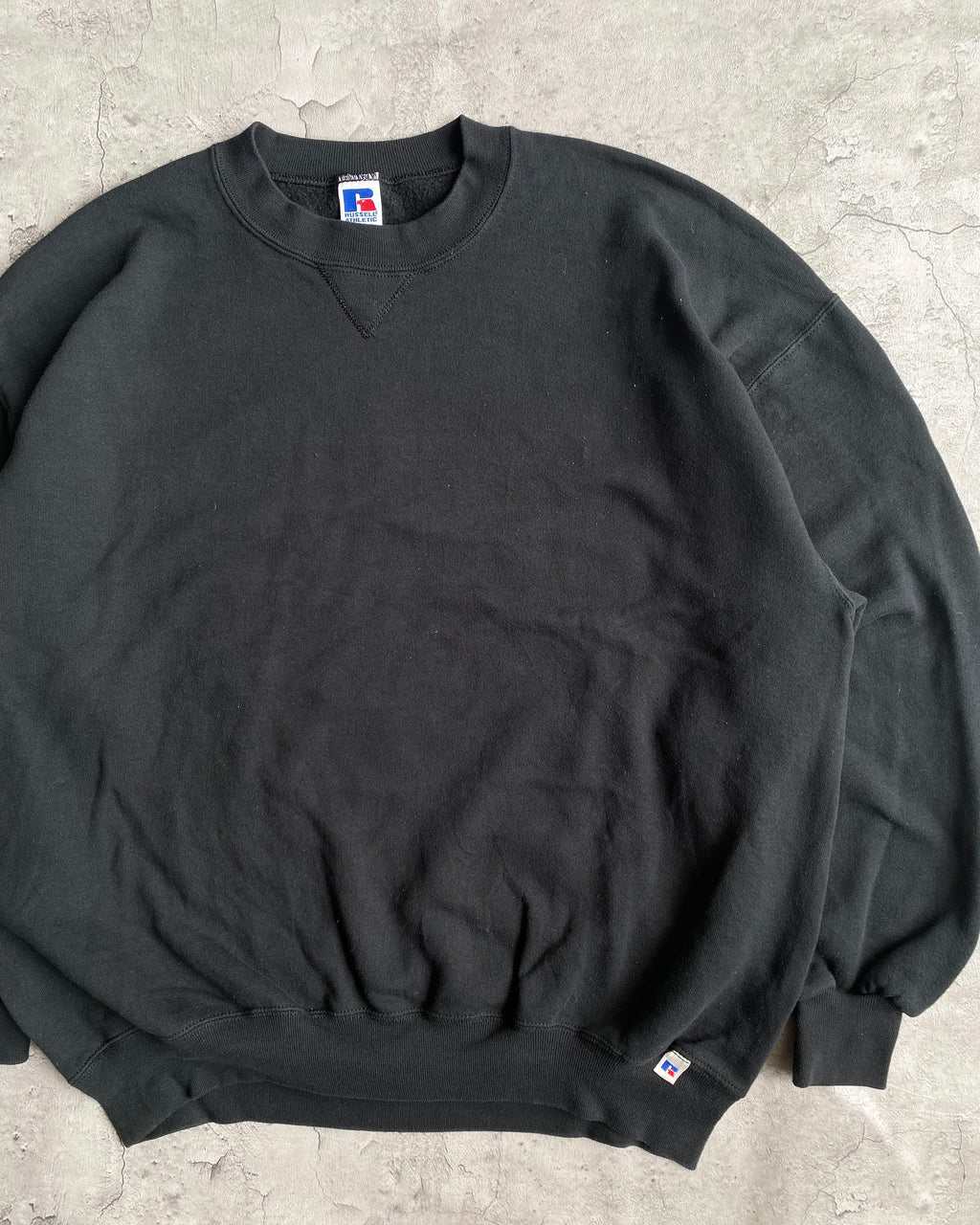 1990S RUSSELL BLACK BLANK CREWNECK SWEATSHIRT (L-XXL)