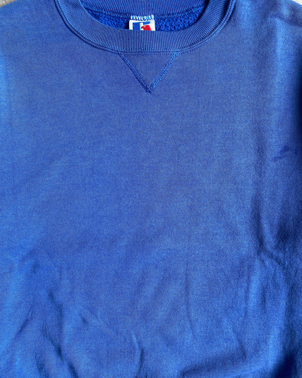 1990S RUSSELL FADED BLUE BLANK CREWNECK SWEATSHIRT (M/L)