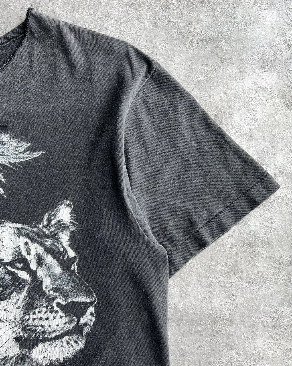 1984 HANES BEEFY  ANIMAL PRINT SINGLE STITCH TEE (L)