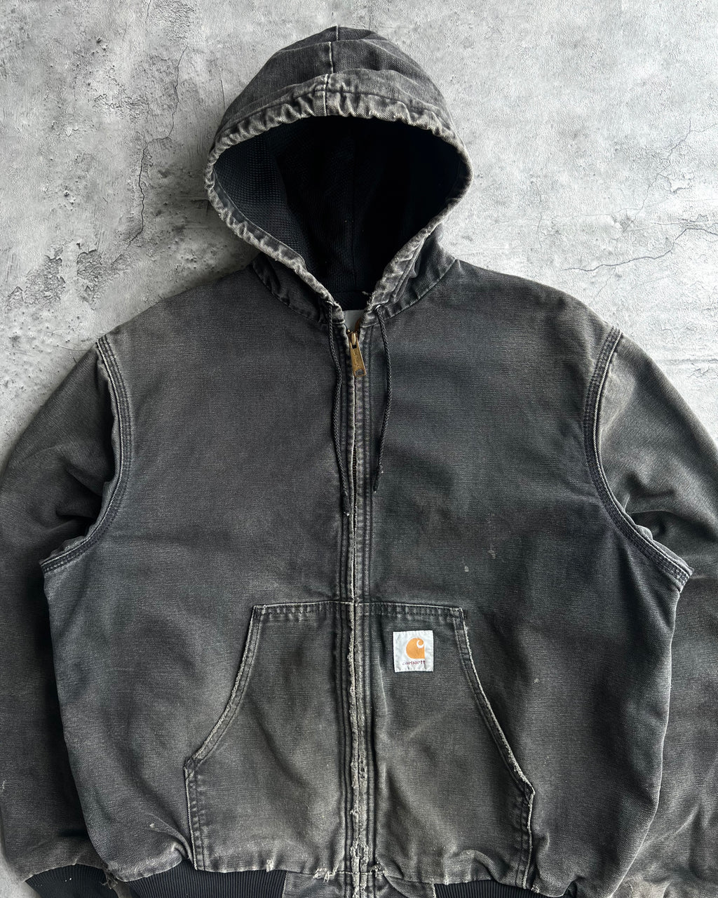 1990S FADED BLACK CARHARTT HOODED WORK JACKET (L)