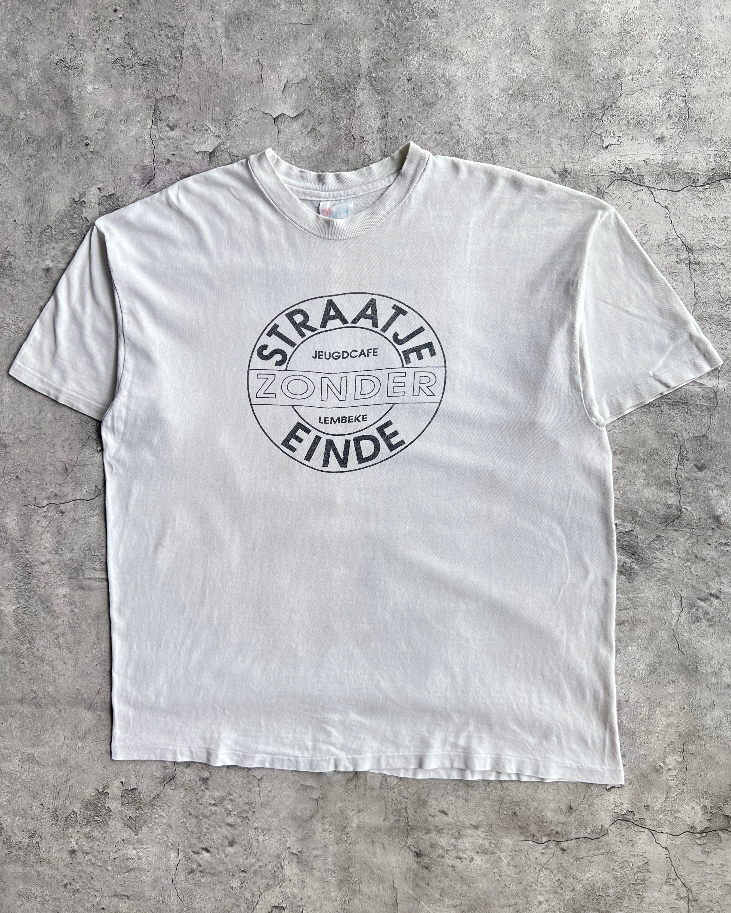 1990S 'STRAATJE ZONDER EINDE' SINGLE STITCH WORDING TEE (XL)