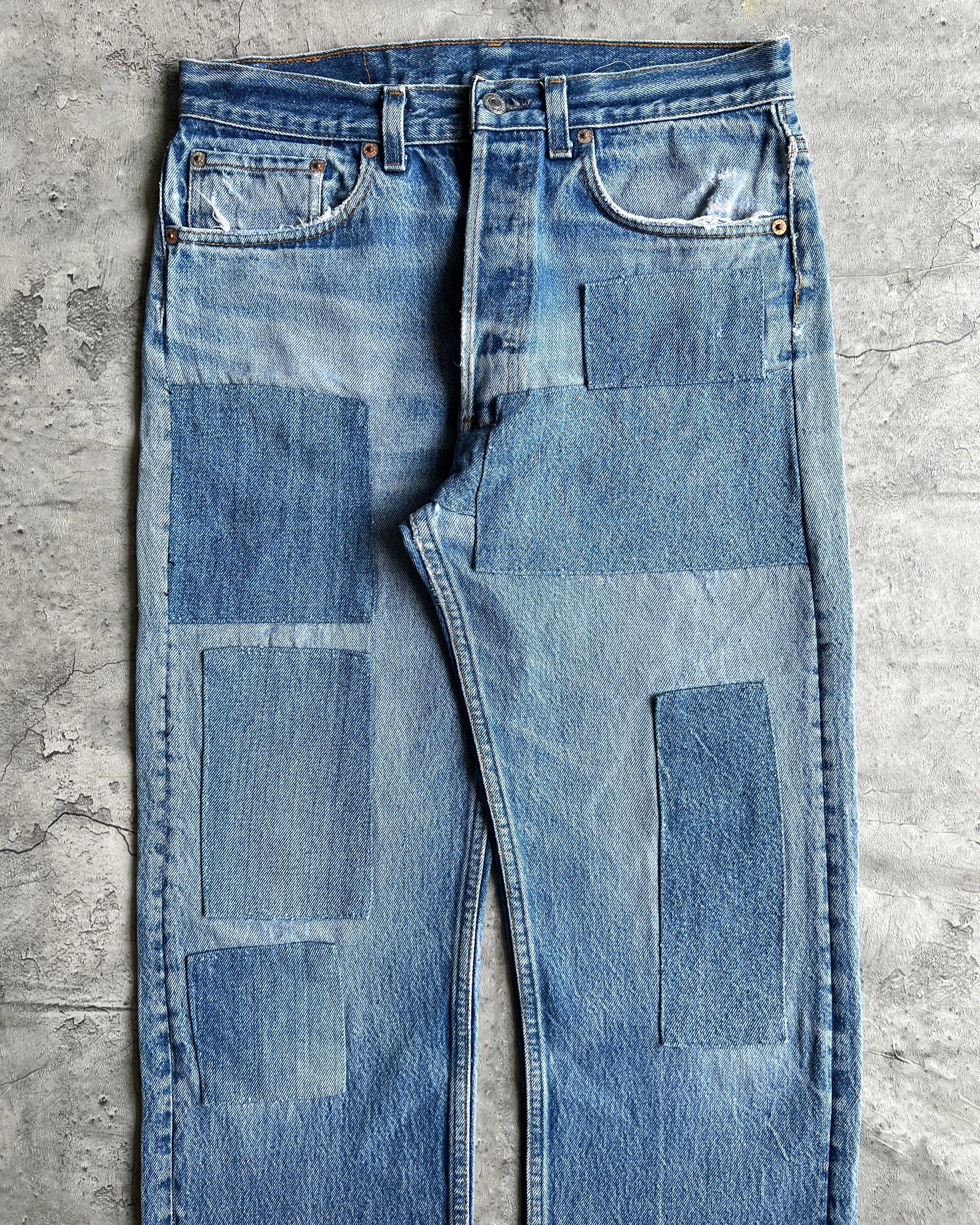 1980S FADED WASHED LEVI'S 501 PATCHED JEANS (31X28)