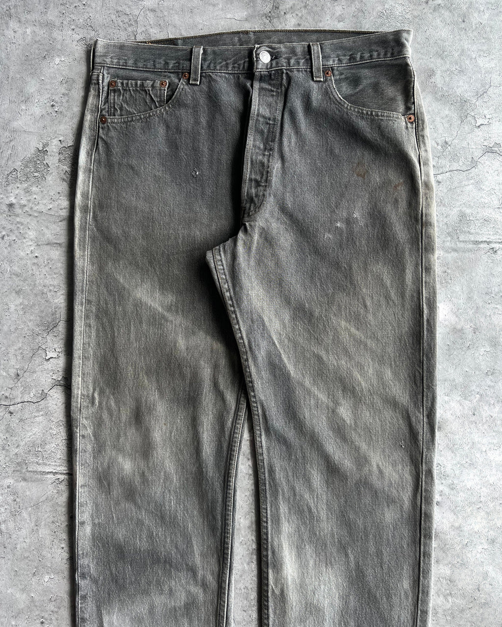 1990S SUN FADED GREY LEVI'S 501 JEANS (36X30)