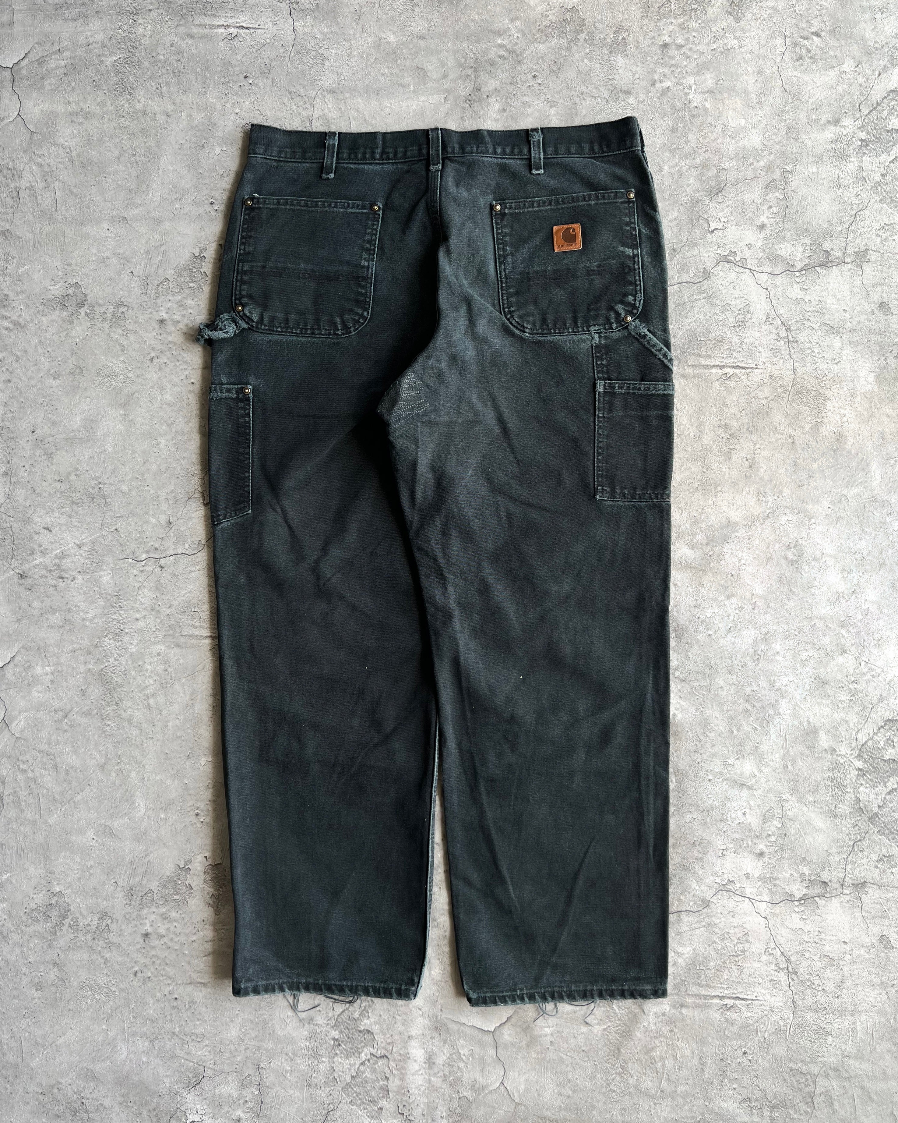 1990S FADED BLACK CARHARTT REPAIRED DOUBLE KNEE PANTS (36X30)