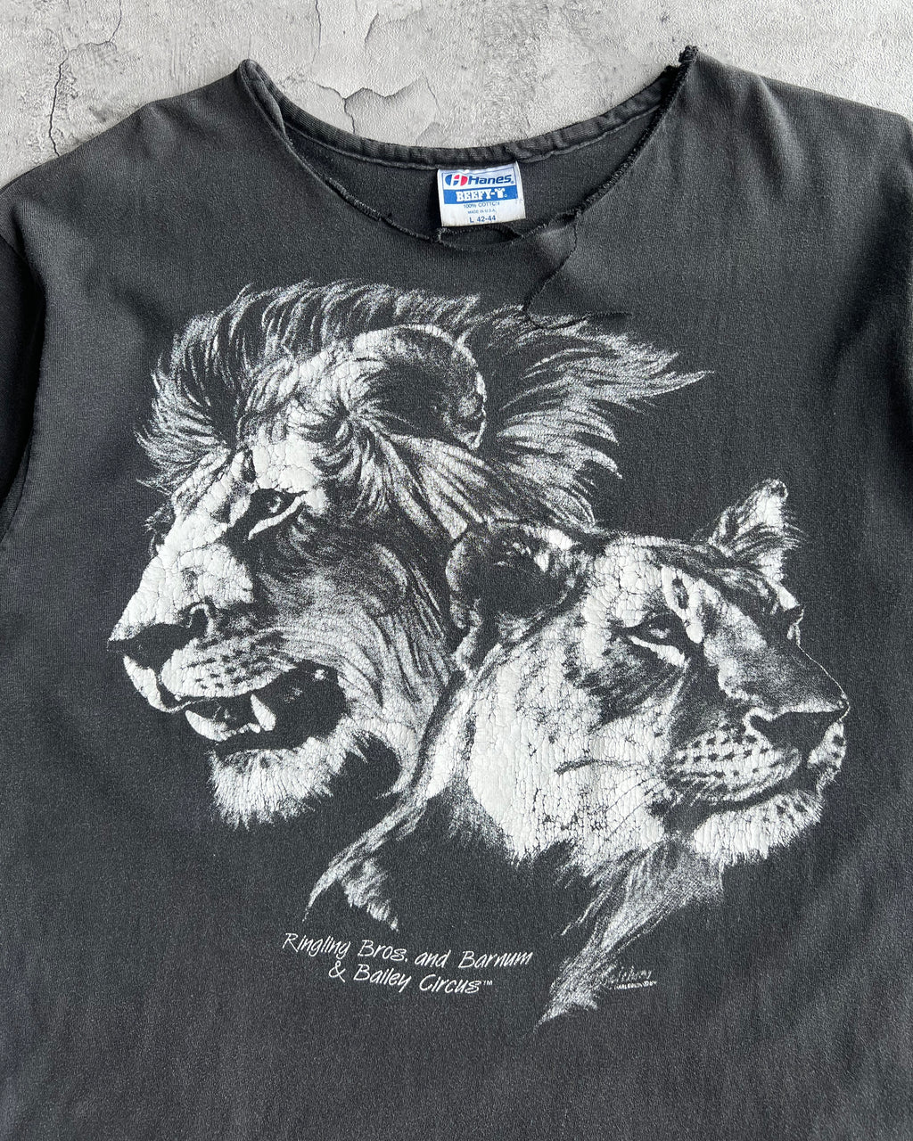 1984 HANES BEEFY  ANIMAL PRINT SINGLE STITCH TEE (L)