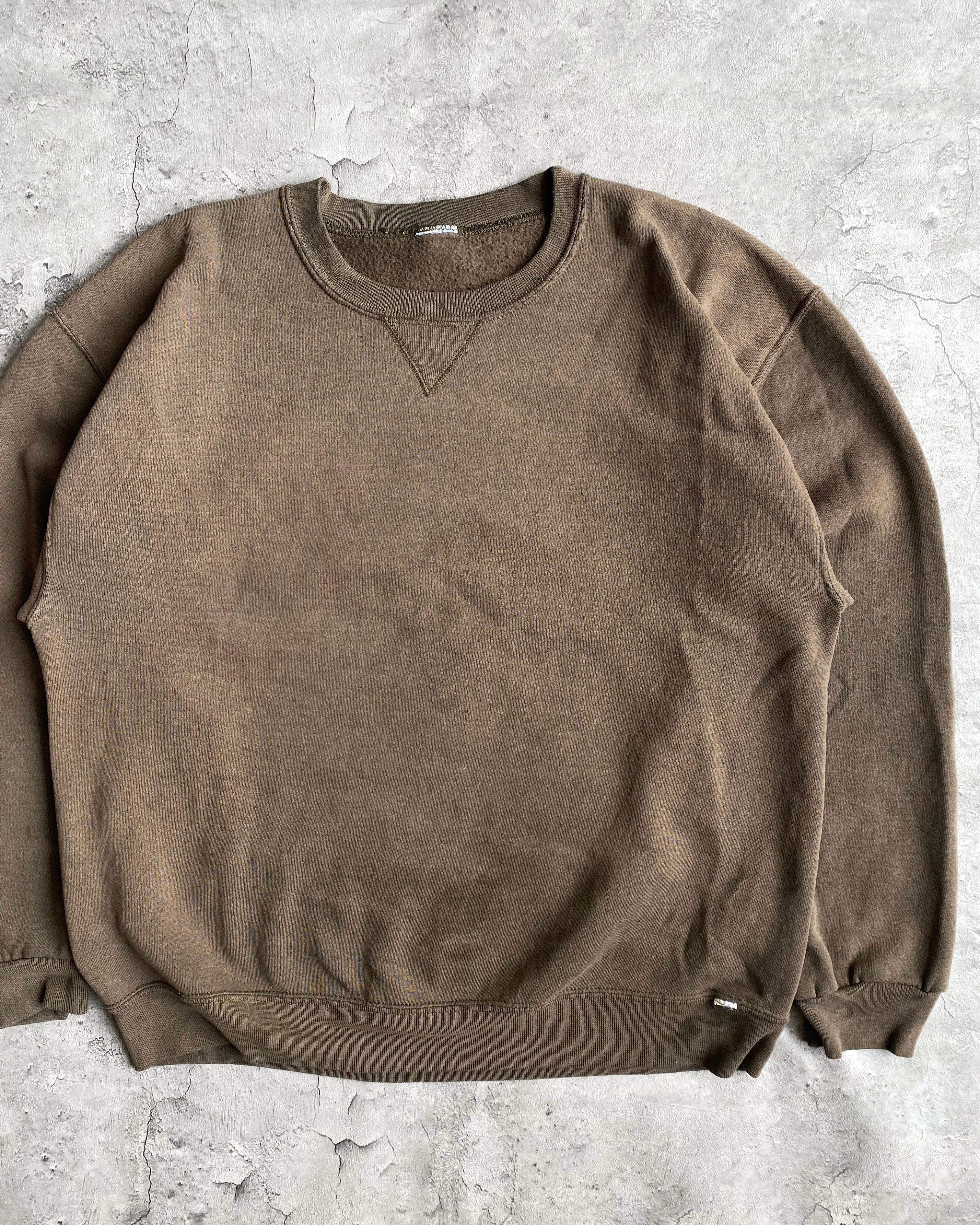 1990S RUSSELL FADED BROWN BLANK CREWNECK SWEATSHIRT (S-L)