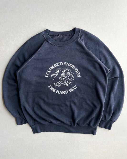 1980S 'I CLIMBED SNOWDON THE HARD WAY' RAGLAN SWEATSHIRT (M/L)