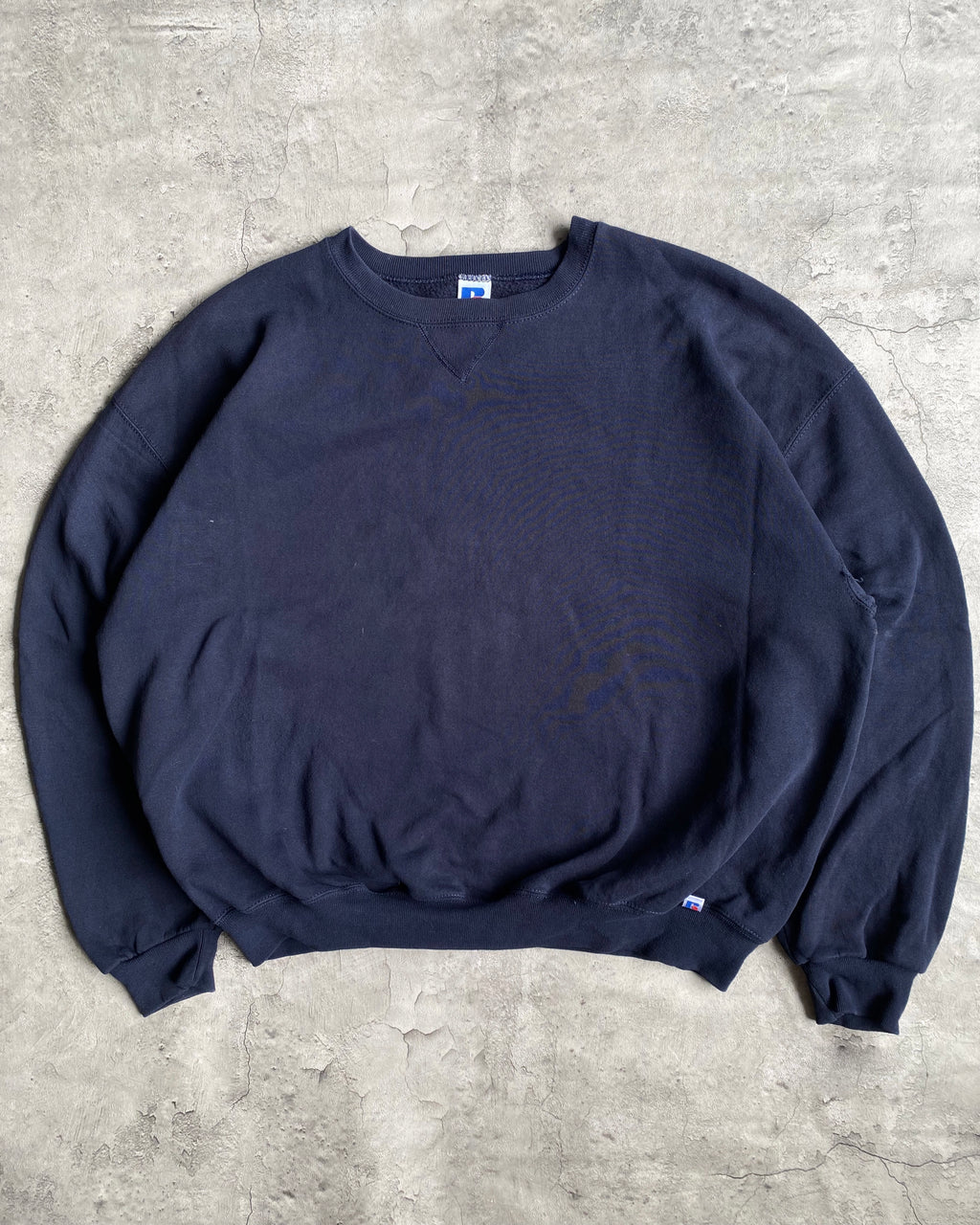 1990S RUSSELL NAVY BLANK CREWNECK SWEATSHIRT (XL/XXL)