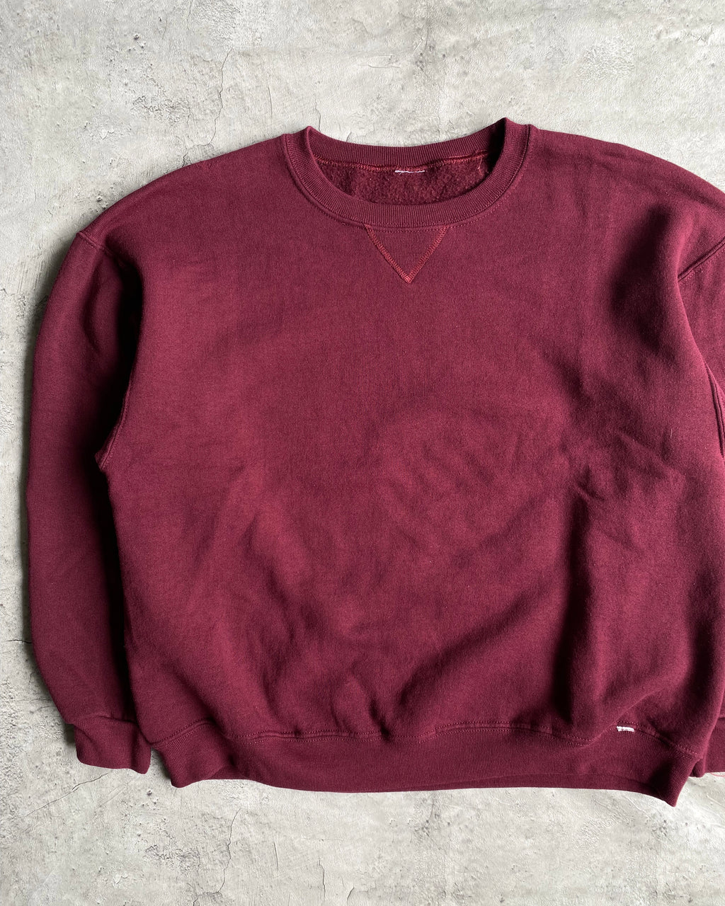 1990S RUSSELL BLANK MAROON CREWNECK SWEATSHIRT (M/L)